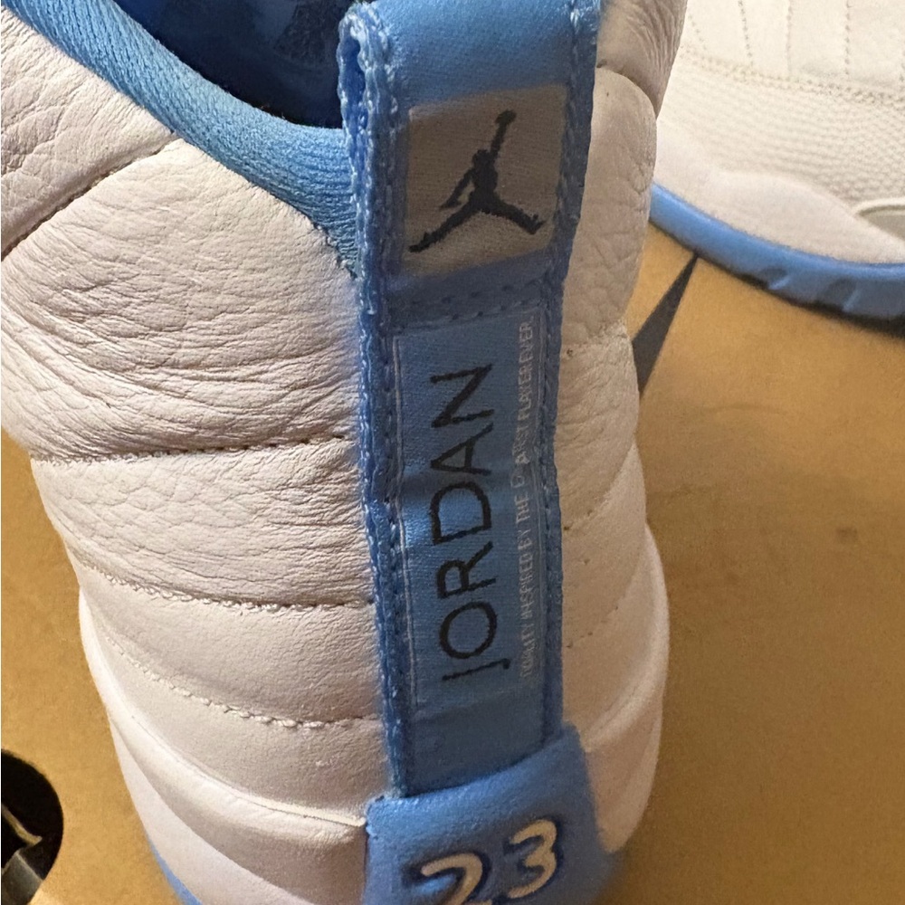 Jordan Kids Sneakers in White and Blue - Picture 3 of 4
